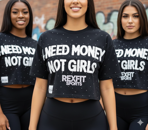 เสื้อยืดทรงหลวมแบบยูนิเซ็กซ์ ตกแต่งด้วยคริสตัลทั่วตัว ปักโลโก้แบบดิสเทรส ผลิตโดยผู้ผลิตเสื้อผ้าสตรีทแวร์ชั้นนำ เสื้อยืดครอป - Product Image 6