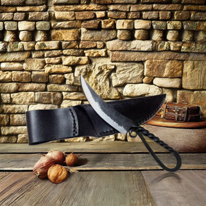 Cuchillo Multiusos Vikingo de Acero al Carbono Forjado a Mano, Moderno, Apto para Lavavajillas, Viene con Funda de Cuero Vacuno - Product Image 2