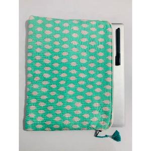 Elegante Vintage 100% Algodón Laptop Sleeve Multi Floral Acolchado Comodidad Bolso de hombro con tela estampada para uso diario - Product Image 2