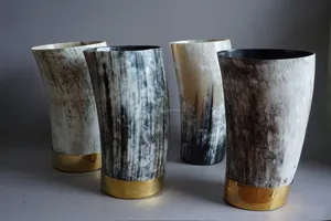 Gobelet moderne 100 % écologique en corne de vache et d'âne véritable, de qualité supérieure, fait main, pour l'eau, la bière, le thé, le café, les fêtes et l'hôtellerie - Product Image 2