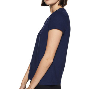 T-shirt Confortable pour Femme à Coupe Classique, Longueur Standard, Style Urbain et Tendance - Product Image 2