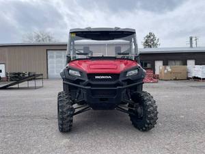 Véhicule utilitaire agricole Pioneer 1000 Base UTV - Product Image 1
