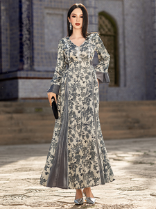 Robe Abaya AN12550 à col cœur, manches longues, ornée de perles, design modeste pour l'Aïd et les événements formels/soirées - Product Image 6