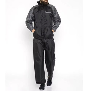 Ensemble coupe-vent de haute qualité pour homme, style streetwear urbain, tenue décontractée moderne, en vente - Product Image 1