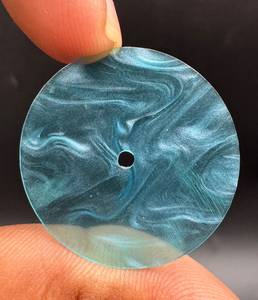 Esfera de Reloj con Piedra Azul MOP Creada en Laboratorio, 30 mm, 0.70 mm, Gema con Orificio Central de 2 mm para Relojes de Lujo Personalizados por K Gems - Product Image 3