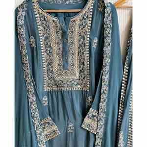 ผ้าไหมเทียมปักลายด้วยด้ายบนวังพร้อมเสื้อผ้าท้องฟ้า dupatta - Product Image 5