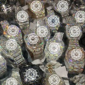 Montre de luxe Charm Jewels en acier inoxydable sertie de diamants, analogique à quartz, boîtier rond de 42 mm, fermoir pliant, unisexe - Product Image 6