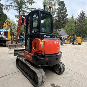Vente en gros de machines lourdes : Excavatrice Kubota 5,5 tonnes, installation facile, prix abordable, idéale pour les travaux de terrassement - Product Image 4