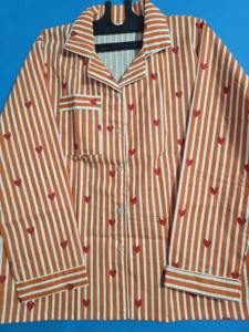 Ensemble de pyjama pour femmes, ensemble de pyjama en coton orange, imprimé cœur mignon, chemise à manches longues boutonnée avec pantalon long pour la Saint-Valentin - Product Image 4