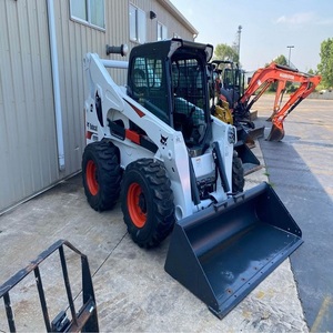 Chargeuse compacte Bobcat S850 fiable - Alimentée au diesel - Haute capacité de levage - Garantie de 2 ans - Haute efficacité opérationnelle pour - Product Image 1