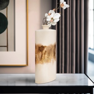 Jarrón de Cerámica Hecho a Mano con Detalles en Dorado para Decoración de Sala de Estar, Diseño Interior de Sala de Estar, Decoración del Hogar - Product Image 2