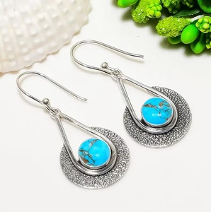 Boucles d'oreilles pendantes en turquoise bleue naturelle, argent sterling 925, bijoux bohèmes faits à la main pour femmes, vente en gros - Product Image 5
