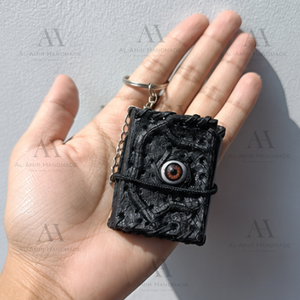 Mini porte-clés en cuir marron et noir, avec breloque œil porte-bonheur et livre de sorts, fait main en cuir véritable, cadeau - Product Image 4