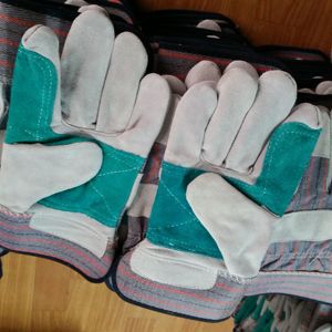 Gants de soudage en cuir GLOWING NEON INDUSTRY avec doublure en Kevlar, double paume, doigts fendus, résistants à la chaleur, testés contre les éclaboussures de métal fondu TIG - Product Image 4