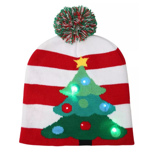Bonnet de Noël lumineux à LED avec pompon tricoté – Chapeau d'hiver festif et chaud unisexe pour fêtes saisonnières – Accessoire de tête - Product Image 1