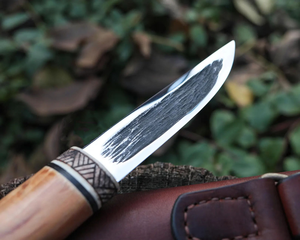 Couteau Puukko Viking forgé à la main, en acier carbone, pour la chasse et le bushcraft, avec étui en cuir, lame utilitaire de survie en plein air - Product Image 2