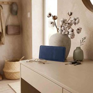 Premium Leather Cash <b>Envelope</b> Customizable Design All-Season Use Multi-functional Features Secure Zipper Organized Interior - Product Image 4