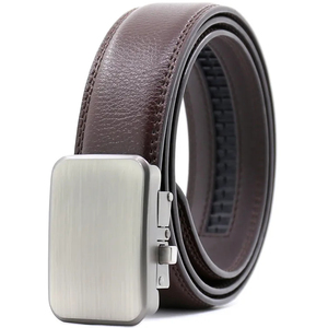Ceinture en cuir de vachette réversible rouge avec boucle rectangulaire automatique argentée, conçue pour un usage décontracté et une mode quotidienne - Product Image 4