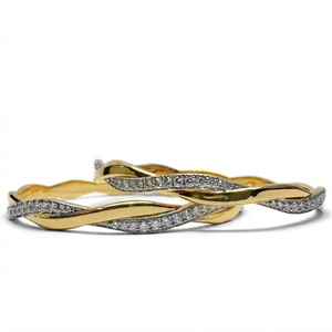 Bracelet en or jaune 14 carats avec diamant rond de 5,22 carats cultivé en laboratoire, certifié IGI, bijoux fins de luxe - Product Image 2