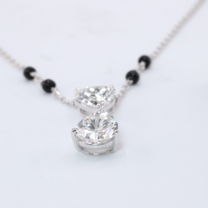 Collar con Colgante de Diamante de Laboratorio Certificado de Lujo, Corte Pera, Dos Piedras en Forma de Corazón, Oro Blanco, Cuentas Negras, Mangalsutra, Regalo de Aniversario para Mujer - Product Image 2