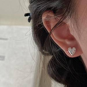 S925 Sterling <b>Silver</b> Korean Style Niche Design Textured Heart Basic <b>Stud</b> Earrings Simple Ear Jewelry - Product Image 3