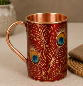 Mug à cocktail isotherme de luxe, couleur violet foncé, imprimé plumes de paon royal, revêtement cuivré majestueux violet foncé. - Product Image 3