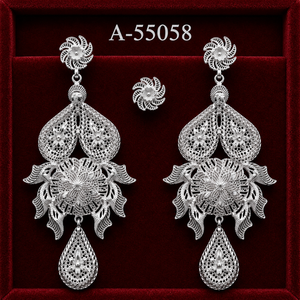 ต่างหูรูปหัวใจเคลือบทอง 24K ประดับปะการัง สำหรับผู้หญิง สวมใส่ในงานปาร์ตี้ ผลิตจากโลหะผสมสังกะสี รุ่น 55064 - Product Image 5