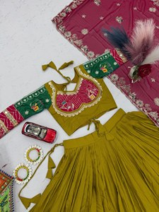 Embroidered Indian Pakistani Lehenga Set Velvet Blouse <b>Net</b> <b>Dupatta</b> Elephant Pattern Wedding Festival Wear - Product Image 5