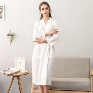 Nesta Sports Waffle Hotel Spa Unisex Sleepwear Robes Customized Wholesale Kimono Soft 100% Cotton Bathrobes <b>for</b> Men & <b>Women</b> - Product Image 2