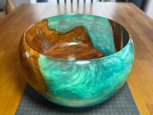 Cuenco Artesanal de Madera y Resina, Pieza Única, Cuenco Decorativo para Guardar Objetos, Decoración Rústica Moderna para el Hogar - Product Image 6