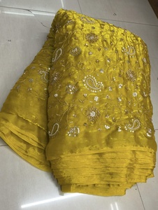 Tissu en soie brodé à la main, matériau de broderie artisanal de qualité supérieure pour sari de mariée de luxe et lehenga, fournisseurs en gros - Product Image 1