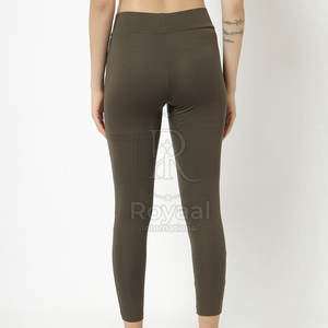 Leggings de yoga pour femmes fabriqués au Pakistan, prix bas, confortables, vente en ligne, design unique, leggings de yoga à taille élastique pour femmes en vente - Product Image 3
