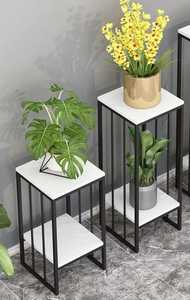 Modernos Soportes de Acero Inoxidable para Plantas de Interior con Base Blanca y Marco Negro, Lavables, Novedad para Navidad - Product Image 2