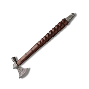 Hacha Vikinga Hecha a Mano con Mango de Madera de Fresno Grabado y Funda de Cuero con Grabado en la Cabeza - Product Image 1