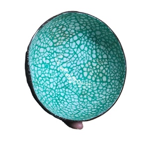 Cuencos de cáscara de coco hechos a mano, con incrustaciones de cáscara de huevo, cuencos de Vietnam - Product Image 1