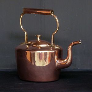 กาต้มน้ำทองแดงทรงกลมดีไซน์วินเทจพร้อมฝาปิดและหูจับโลหะ - Product Image 6