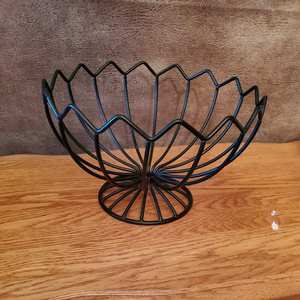 Luxury Design Iron Fruit <b>Basket</b> Bowl with Smooth Finish for Kitchen Counter Living Room & Dining <b>Table</b> Use from Indian Supplier - Product Image 5