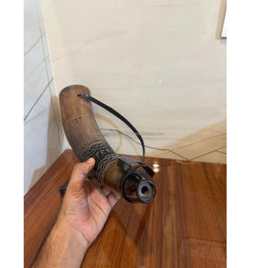 Corneta Vikinga Grande |   Cuerno Ceremonial de Cuerno de Vaca Natural - Product Image 4