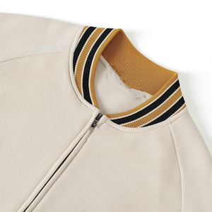 Últimas Chaquetas Varsity de Forro Polar con Cremallera Completa, Estilo Urbano, Bordado Chenille, Cortavientos, Térmicas, Fabricante Especializado en Ropa Griega - Product Image 3