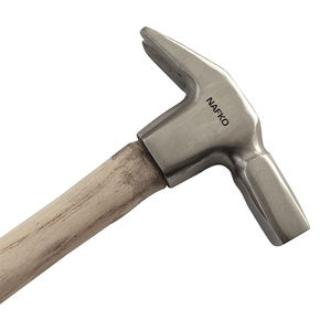 Marteau de fermeur professionnel en acier inoxydable pour le clouage des chevaux, outil de ferrage léger et équilibré pour les sabots. - Product Image 1