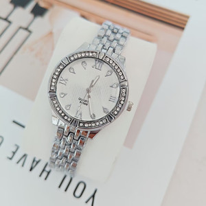 Montre pour femme élégante et luxueuse, édition limitée, cadran en verre et alliage, mouvement à quartz analogique, style antique - Product Image 5