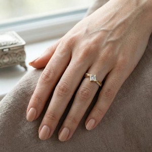 Rare Earth Minerals 0.51CT Princess Cut Natural Diamond Crossover Band Ring With 14K Solid Gold Engagement Promise <b>Gift</b> <b>Her</b> - Product Image 3