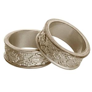 Silver Round Leaf Napkin Ring <b>Set</b> of 2 Best For Gifting Eco Friendly Dishwasher Safe Handmade Brass Napkin Rings For Sale - Product Image 5