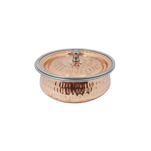 Casserole en acier inoxydable martelé avec finition plaquée or, élégante marmite chauffe-plats pour la maison et la restauration - Product Image 2