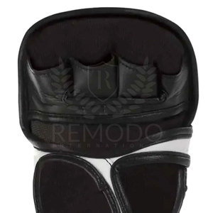 Gants d'entraînement MMA personnalisés OEM en cuir véritable pour arts martiaux mixtes, équipement de sport pour club avec sangle réglable - Product Image 4