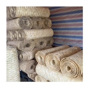 Tapis en bambou tissé traditionnel vietnamien, tapis en bambou naturel pour une finition intérieure écologique, décoration murale et plafond - Product Image 4