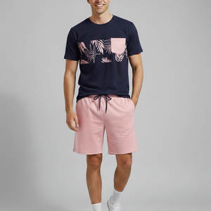 Conjunto de pantalones cortos ligeros para hombre, cómodos y flexibles, perfectos para gimnasio, correr, hacer ejercicio y actividades casuales de verano. - Product Image 1