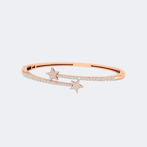 Bracelet manchette minimaliste en or avec diamants de laboratoire ronds pavés 1,40 carat, couleur EF, pureté VVS2, taille brillant - Product Image 3