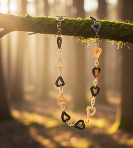 Collar largo hecho a mano de cuerno de buey marrón con eslabones pulidos en forma de corazón y redondos con cierre de palanca - Product Image 5