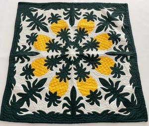 Beautiful Classy Vintage Trendy Handmade Pineapple Patterned 100% Cotton Washable Hawaiian Quilts for Home & Hotel Decoration - Product Image 3